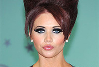 Amy-child-scary-hair-side
